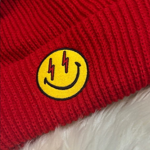 Aviator Nation BOLT Smiley rib beanie NWT! - Picture 2 of 5